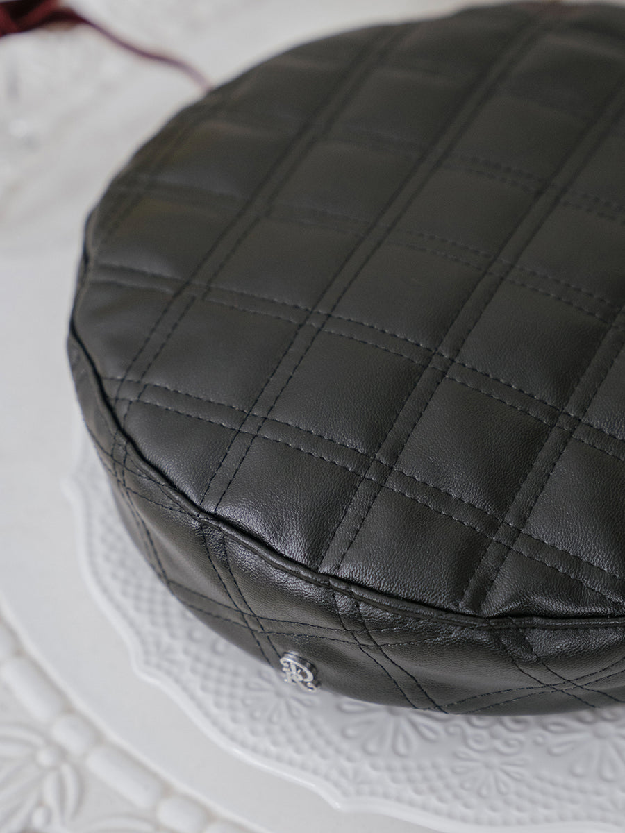 サイズ：FREE　カラー：BLK