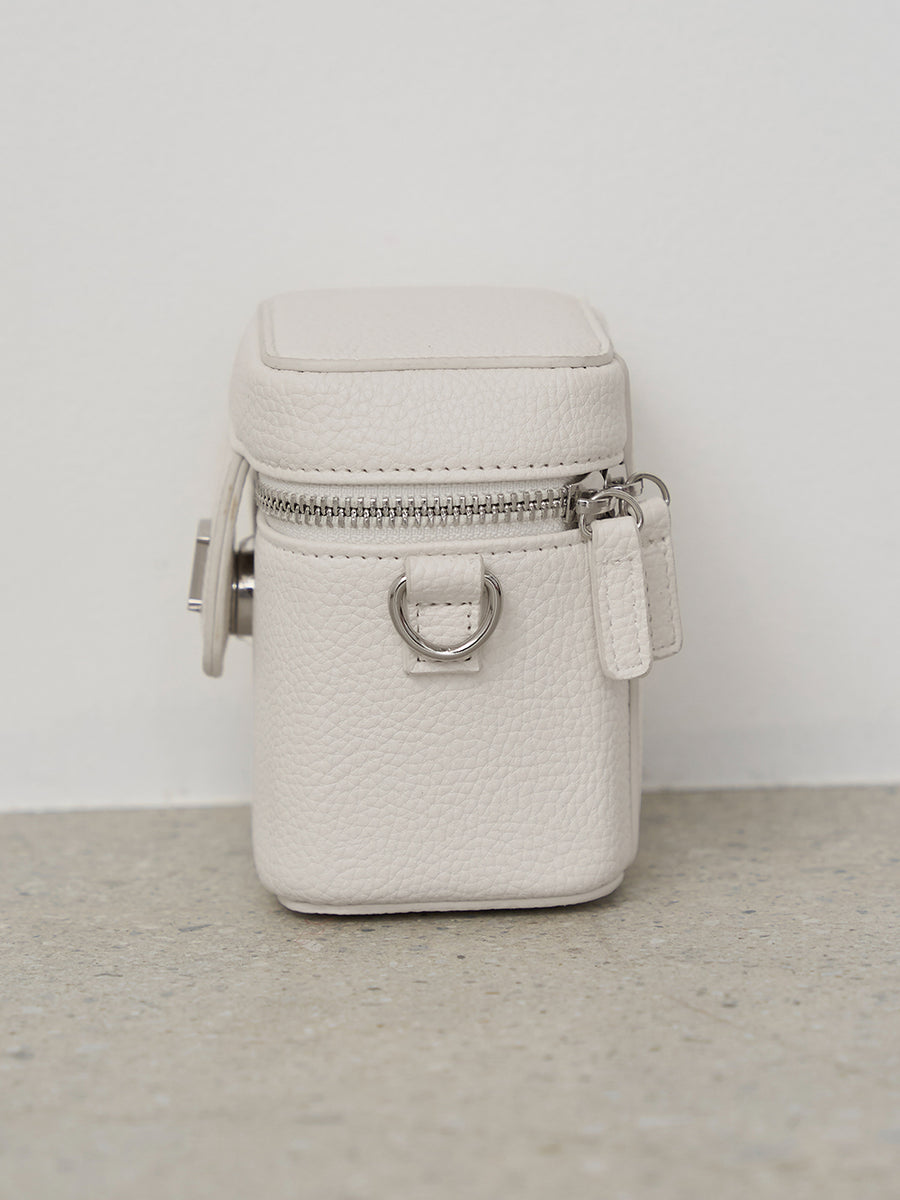 【novelty】Caviar Skin Leather Small Pouch