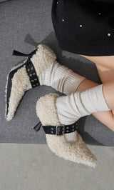 サイズ：M　カラー：IVO