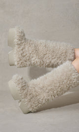 サイズ：M　カラー：IVO