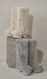 サイズ：M　カラー：IVO/GRY