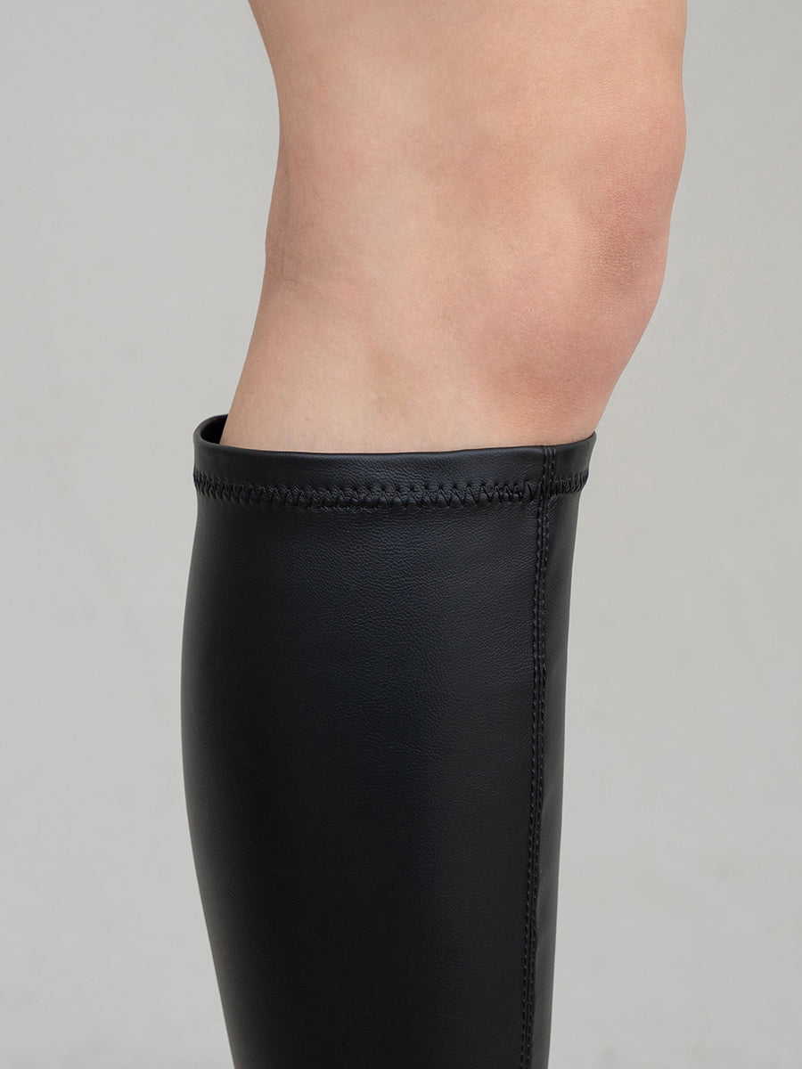 サイズ：M　カラー：BLK