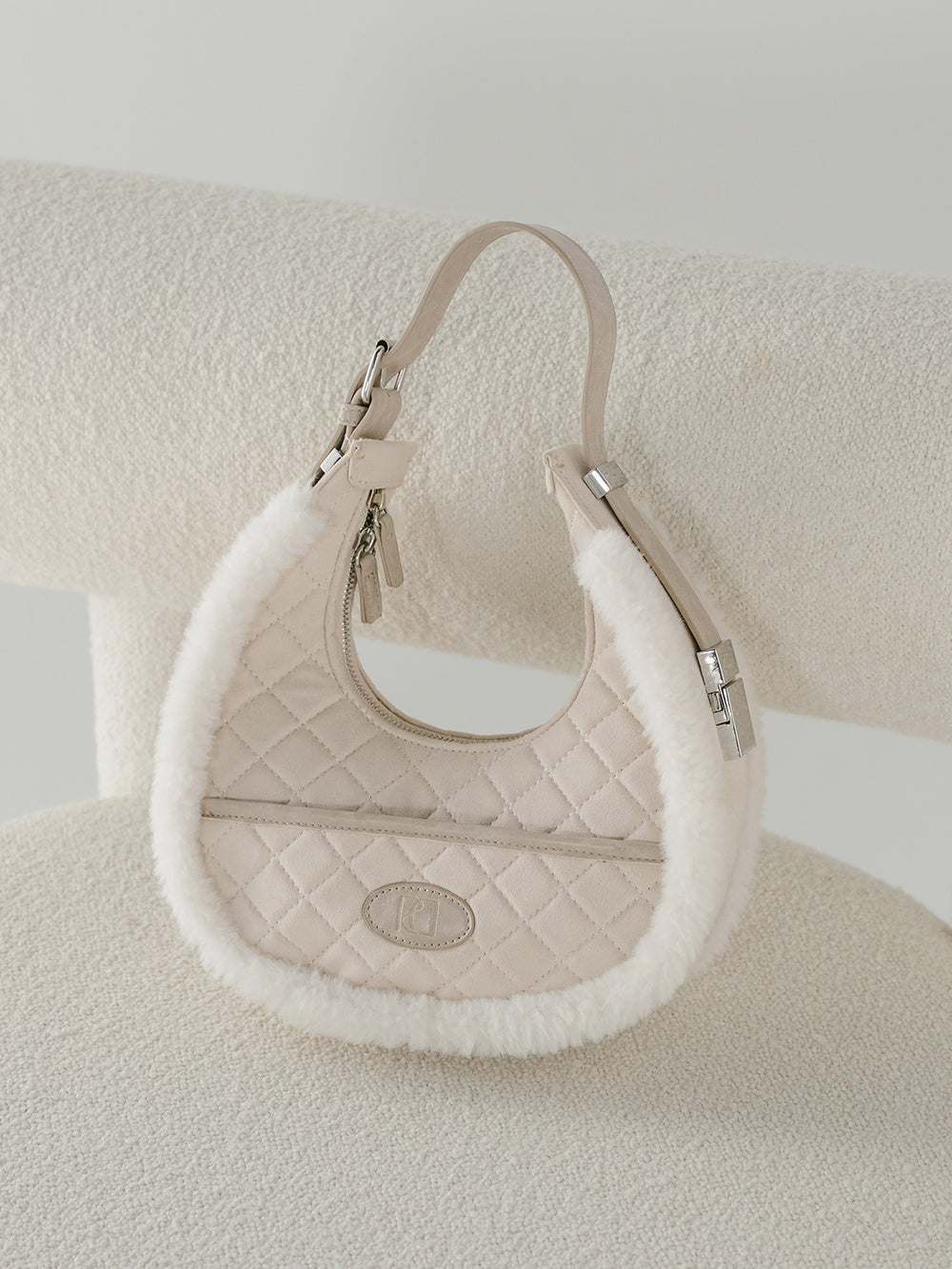 darich キルティングハーフムーンバッグ キルティングハーフムーンバッグ – Darich (ダーリッチ)