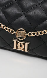 サイズ：FREE　カラー：BLK