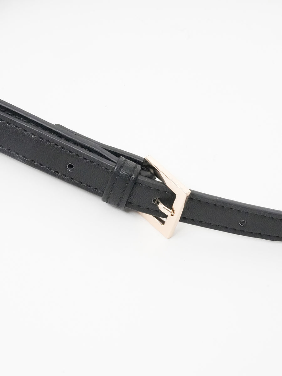 サイズ：FREE　カラー：BLK