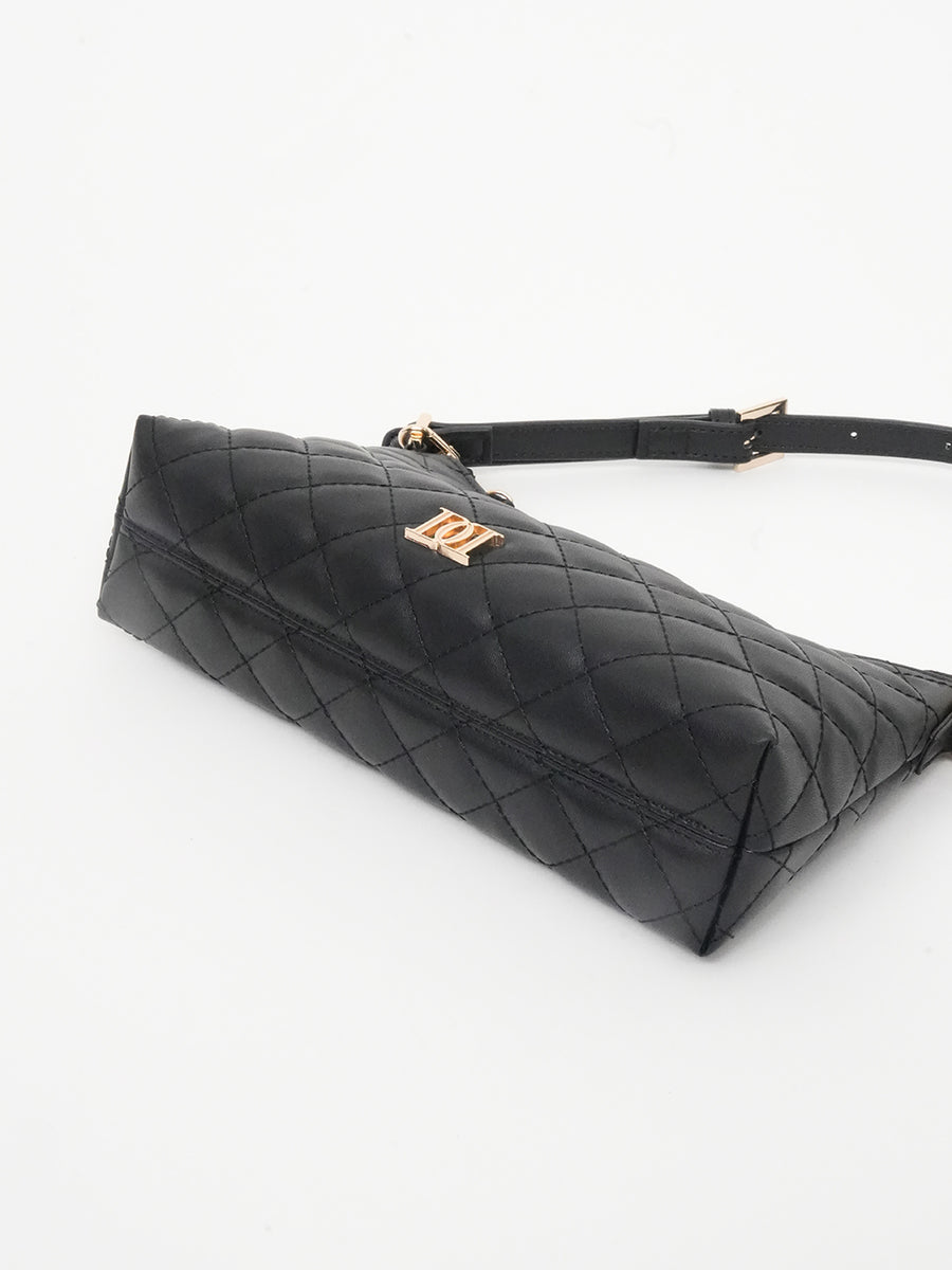 サイズ：FREE　カラー：BLK