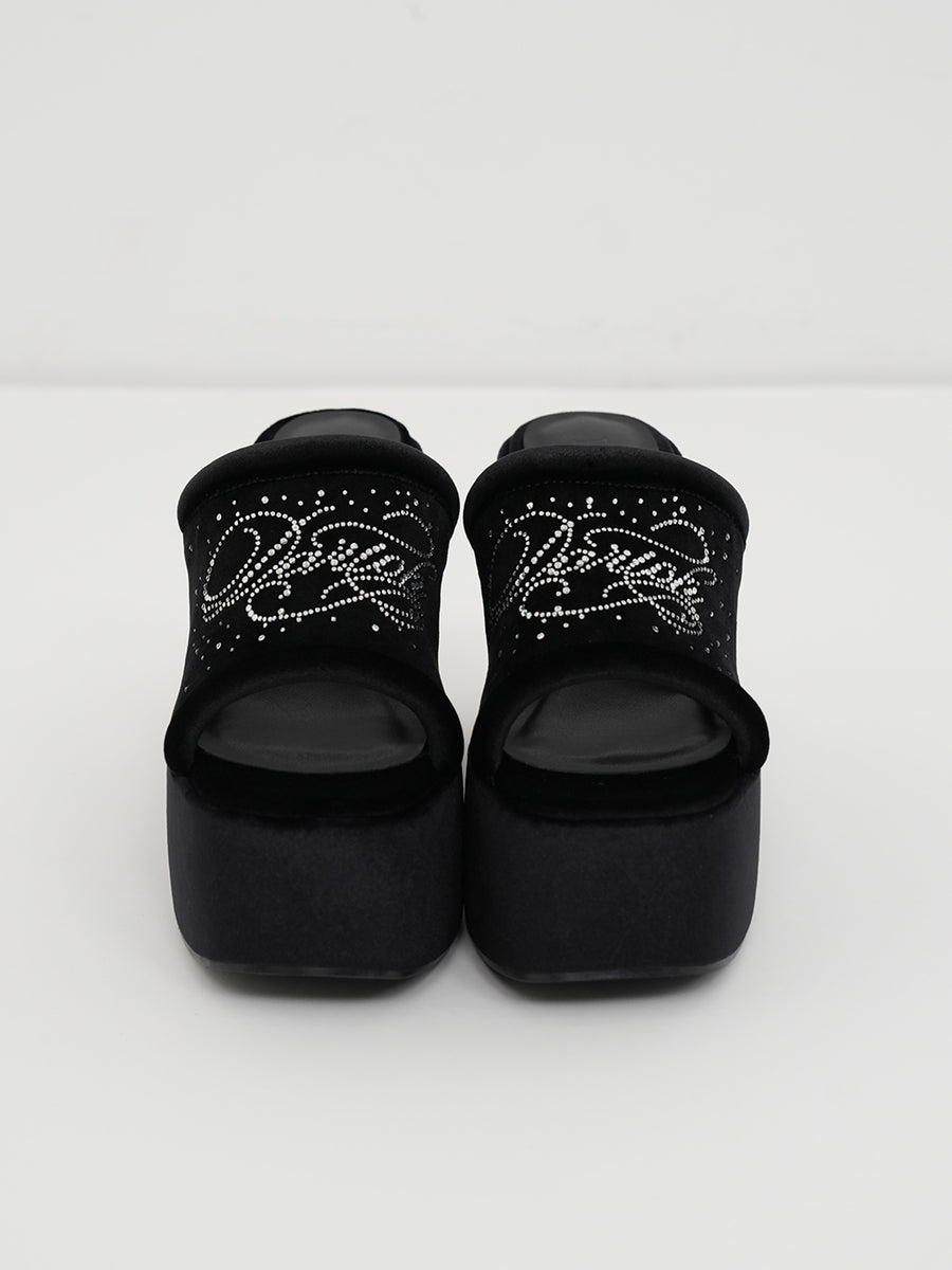 サイズ：L　カラー：BLK