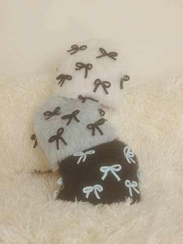 サイズ：FREE　カラー：IVO/GRY/BLK