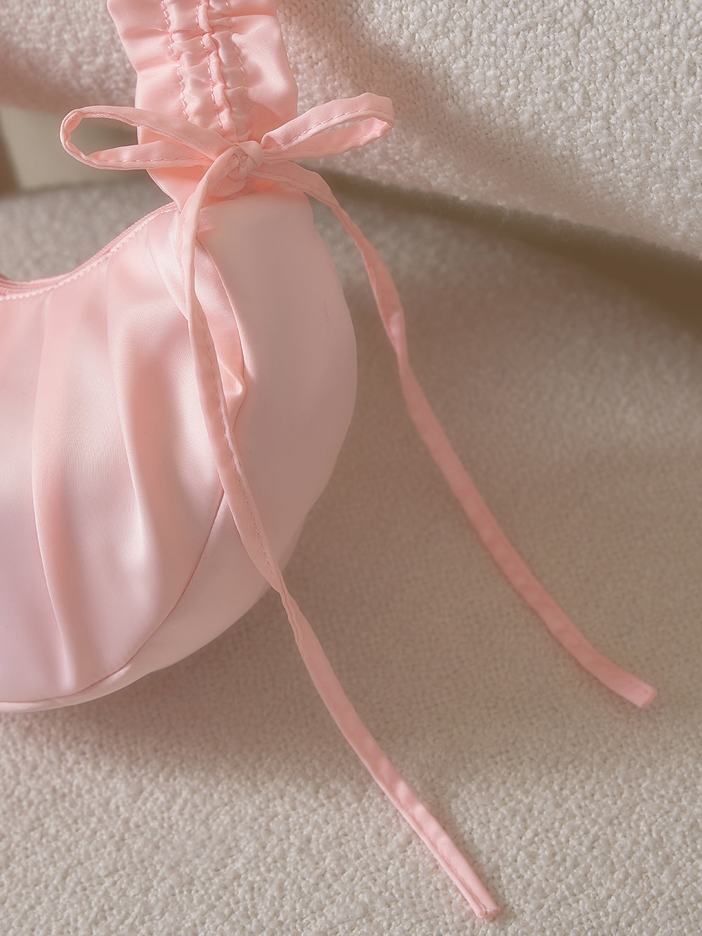 フラワーハンドルミニバッグ