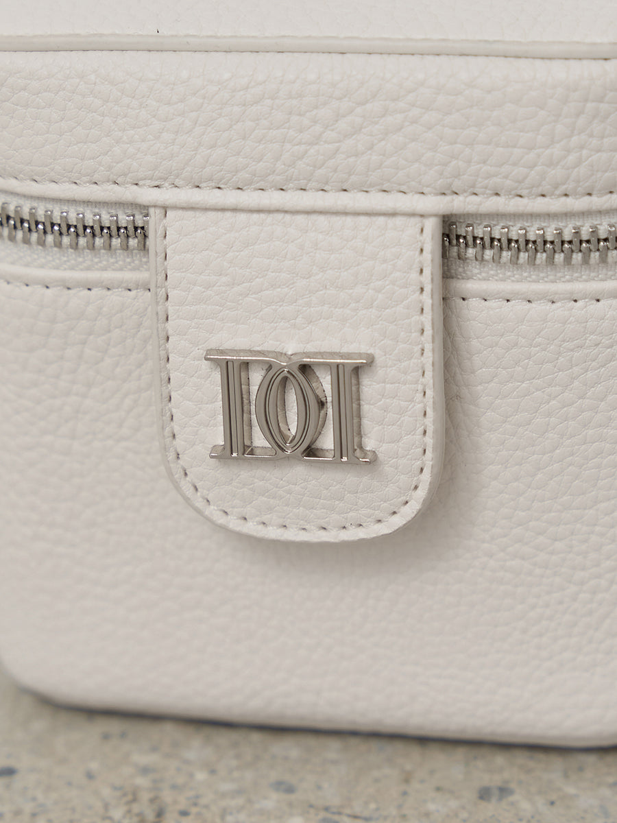 【novelty】Caviar Skin Leather Small Pouch