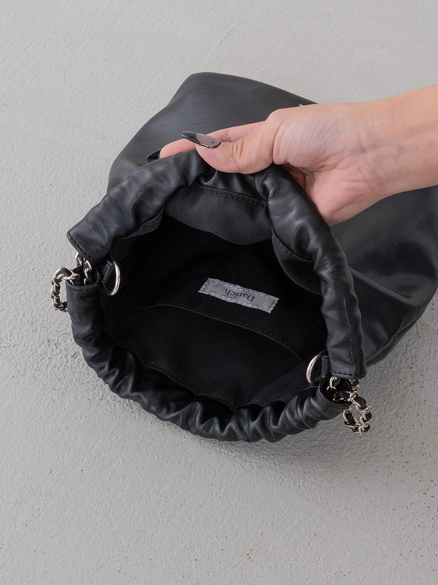 サイズ：FREE　カラー：BLK