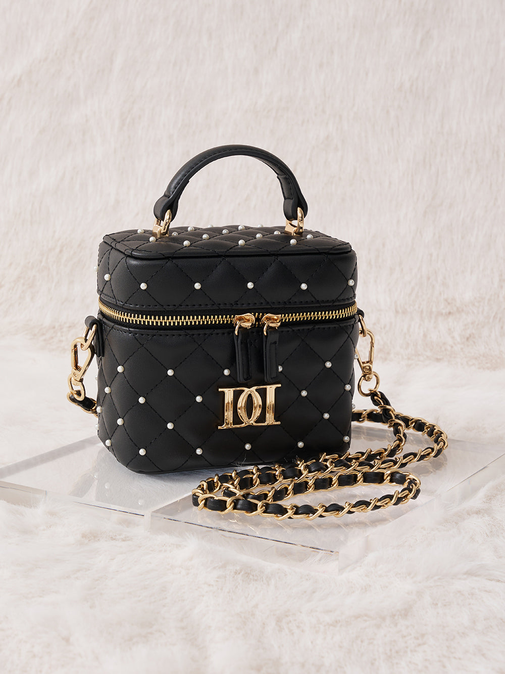 ダーリッチ Darich 　キルティングパールスクエアミニバッグ　サックス 予約商品】【ゴールドパーツ】キルティングパールスクエアミニバッグ