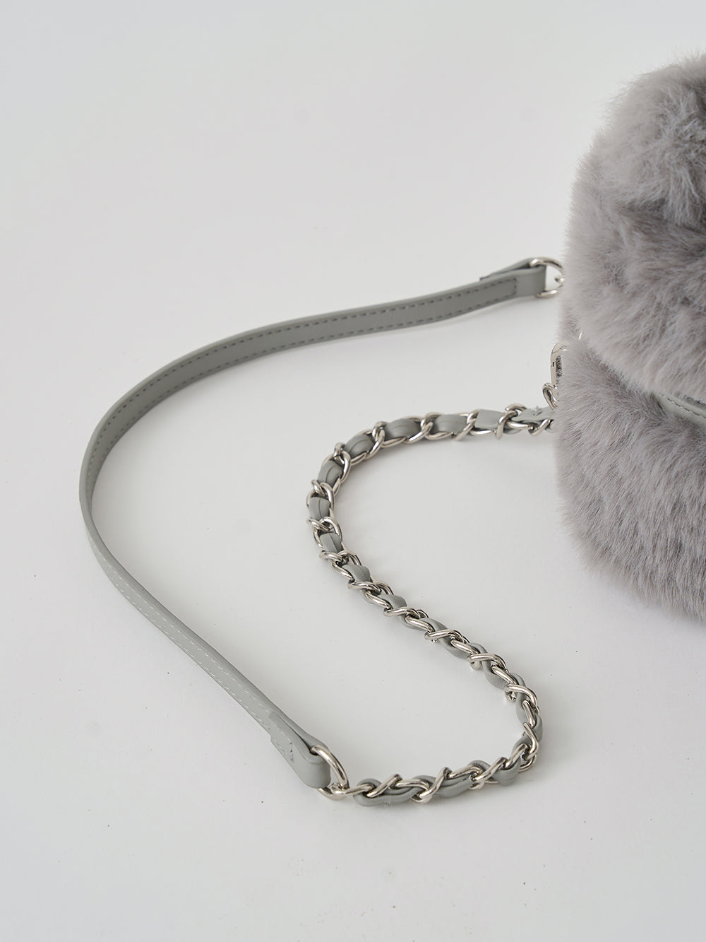 サイズ：FREE　カラー：GRY