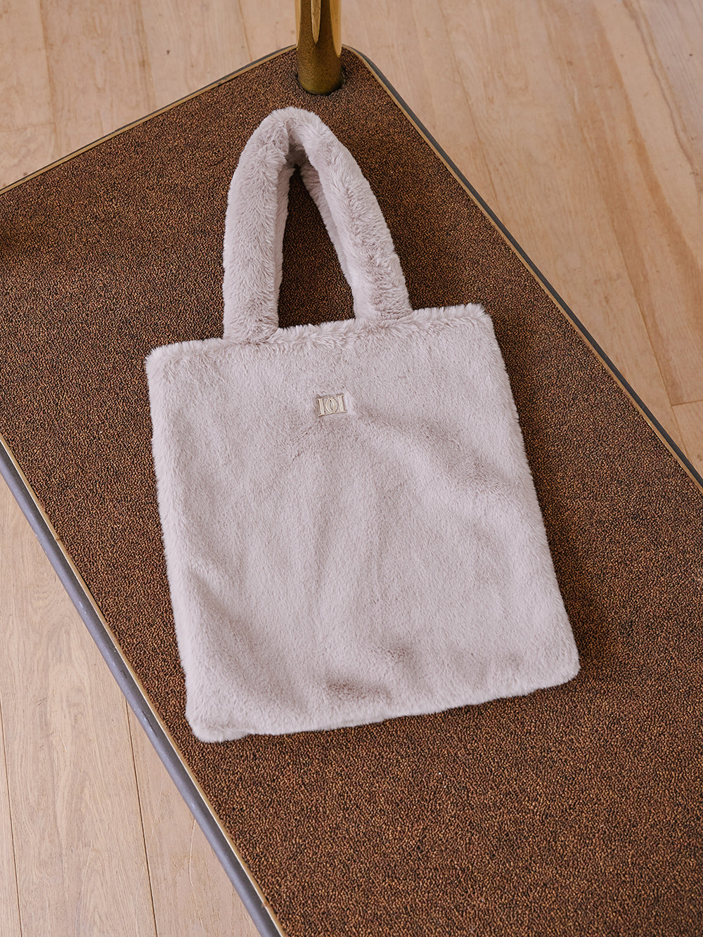 サイズ：FREE　カラー：GRY