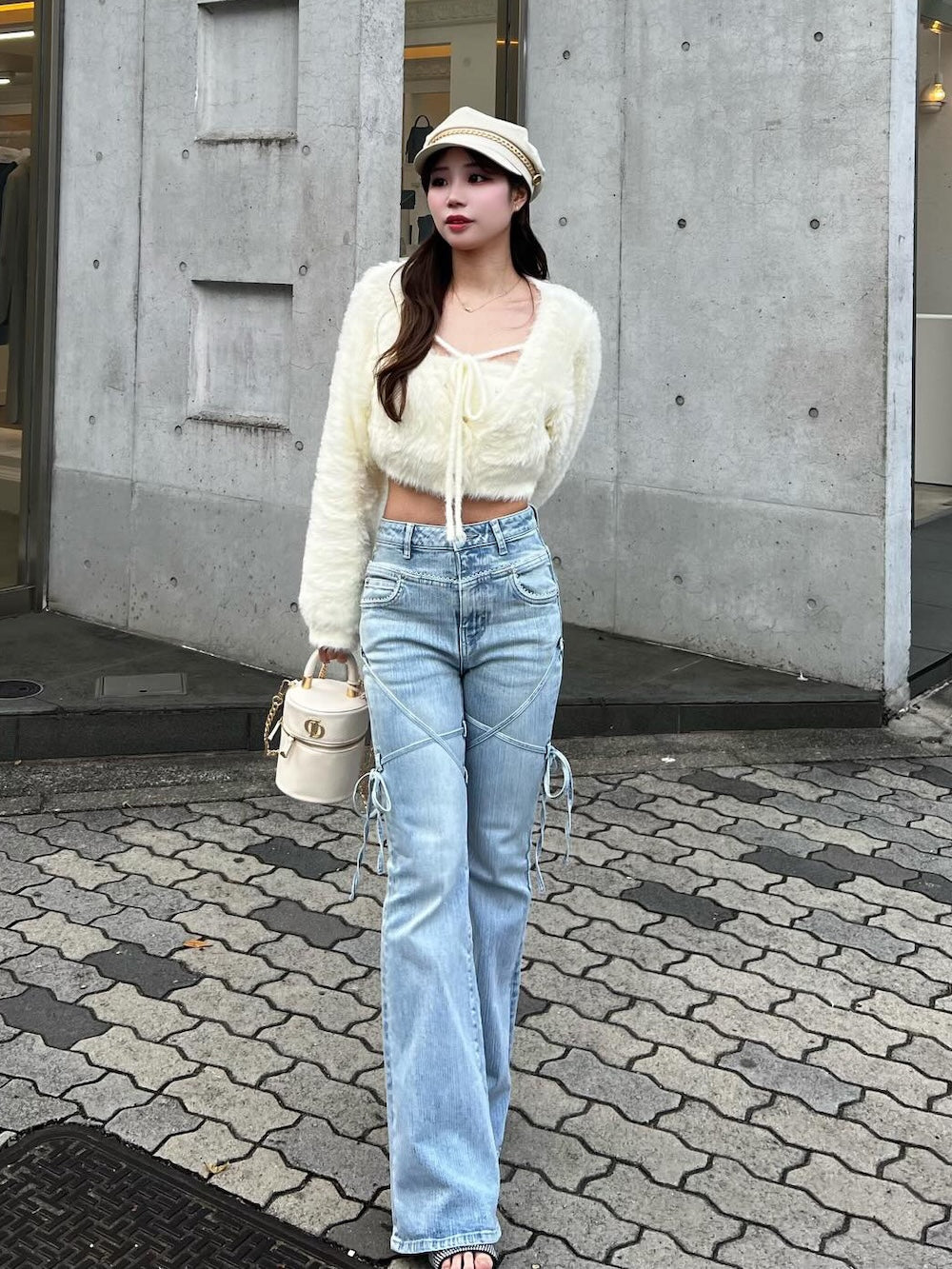 モデル：158cm（着用サイズ：S　着用カラー：I-BLU）