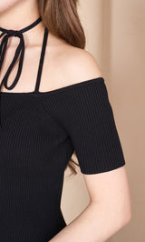 オフショルニットリボンワンピース