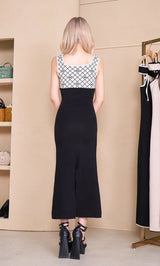 モデル：160cm（着用サイズ：FREE　着用カラー：BLK）