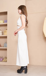 ポイントオープンロングニットワンピース