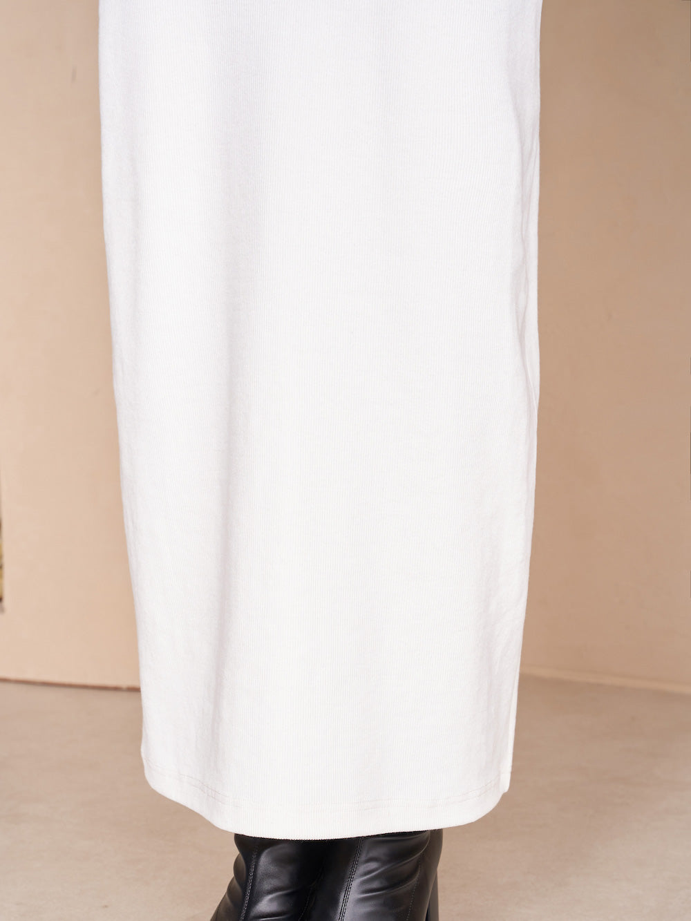 ポイントオープンロングニットワンピース