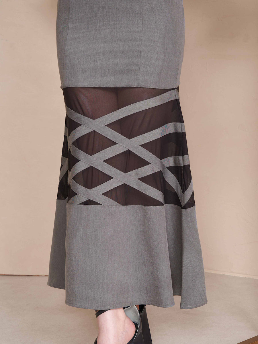 モデル：160cm（着用サイズ：FREE　着用カラー：GRY）