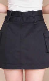 モデル：160cm（着用サイズ：S　着用カラー：BLK）