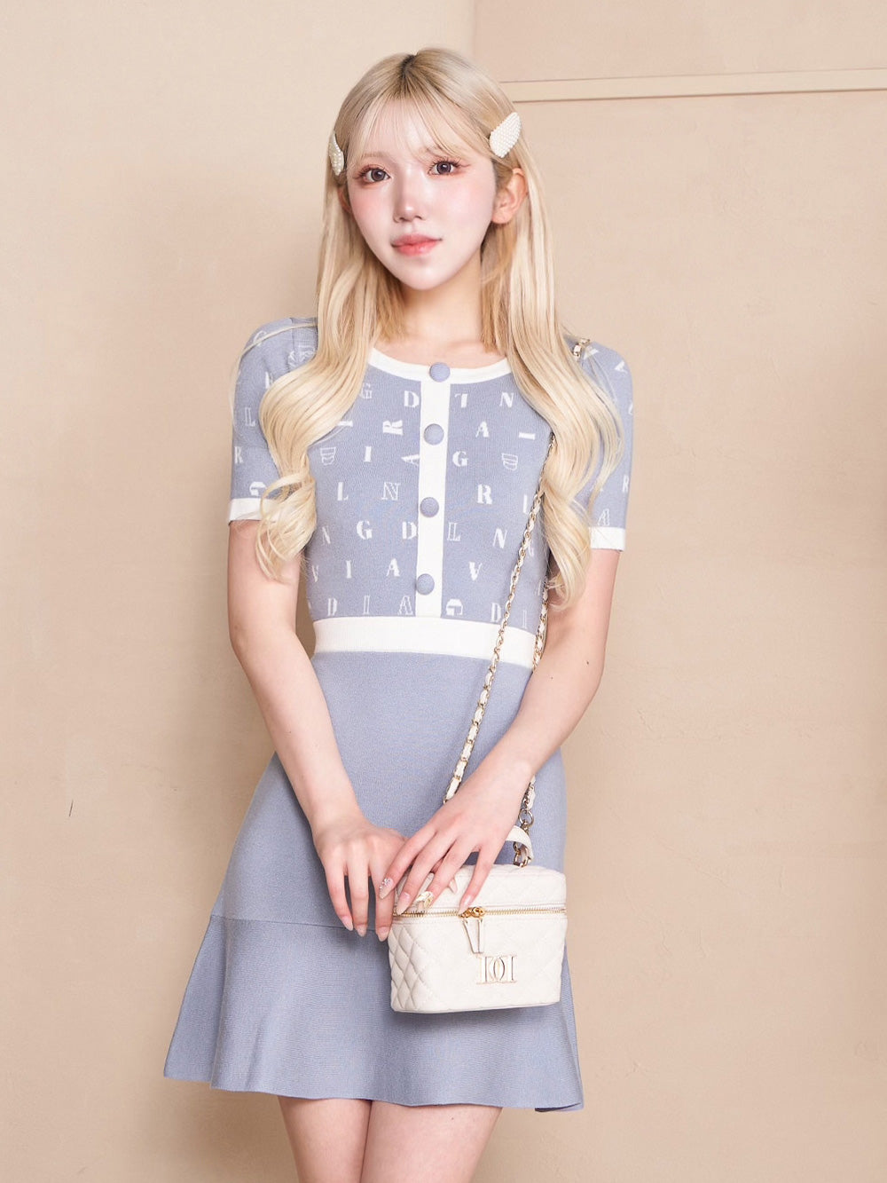 ランダムロゴフレアミニワンピース - sax