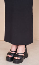 モデル：160cm（着用サイズ：FREE　着用カラー：BLK）