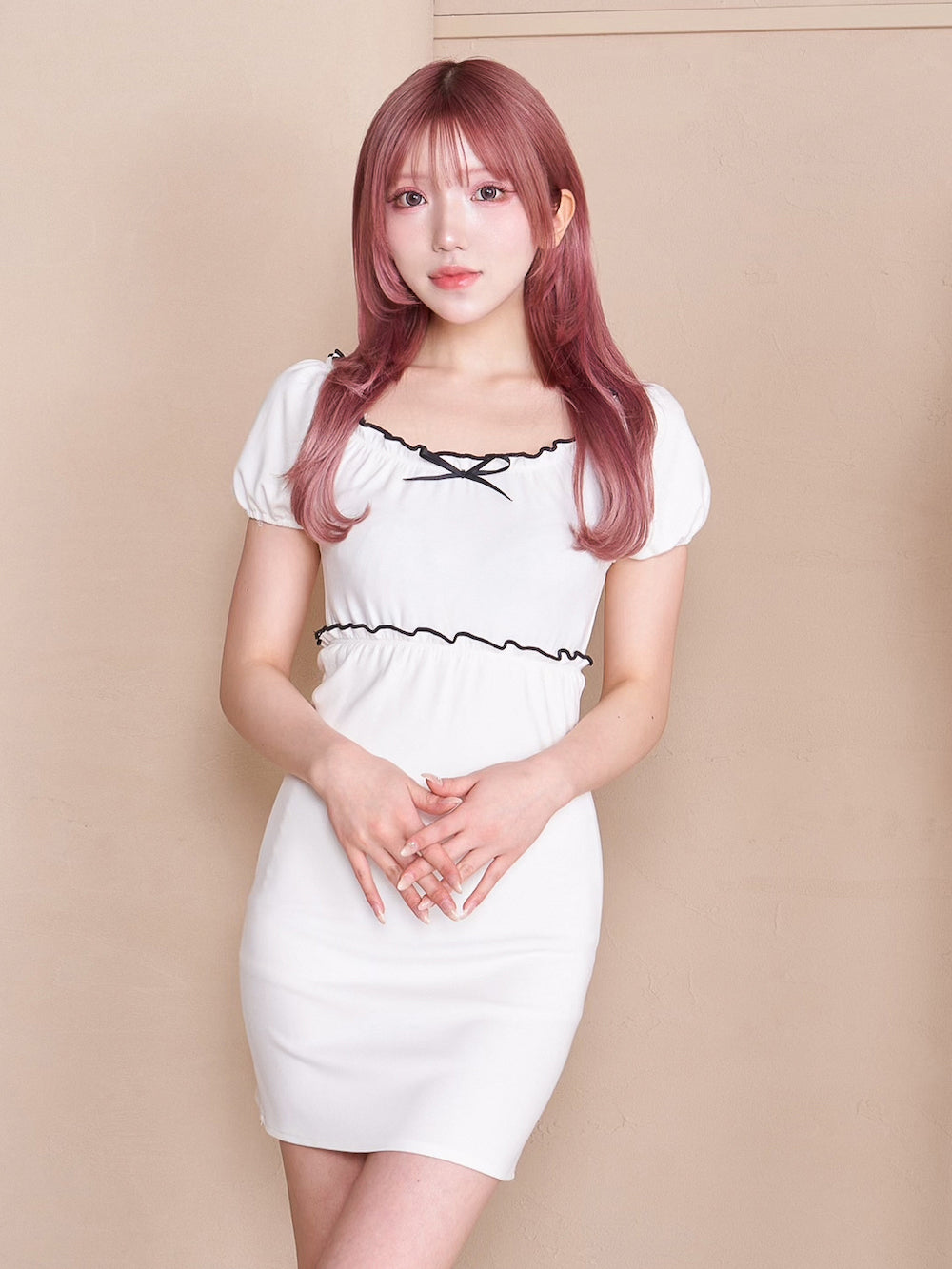 リボンカットメローミニワンピース - wht