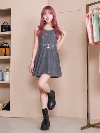 モデル：160cm（着用サイズ：FREE　着用カラー： BLK）
