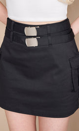 モデル：160cm（着用サイズ：S　着用カラー：BLK）