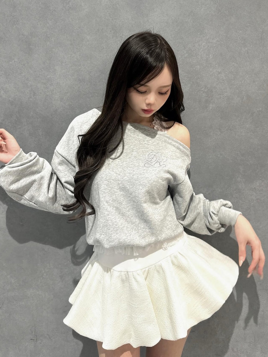 モデル：154cm（着用サイズ：FREE　着用カラー：GRY）
