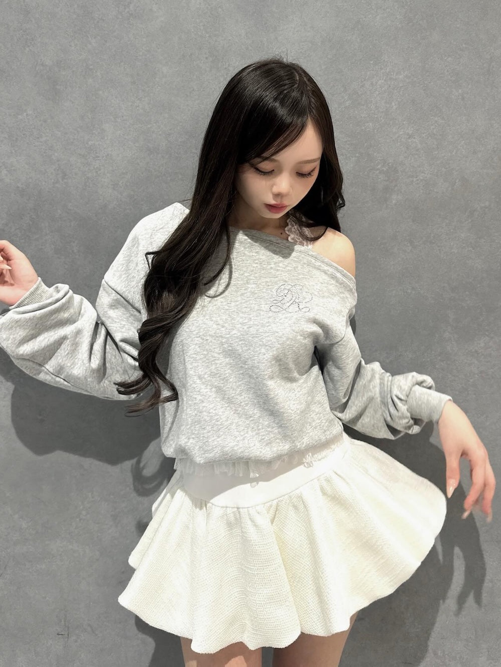 ホルターレースワンショルスウェットトップス