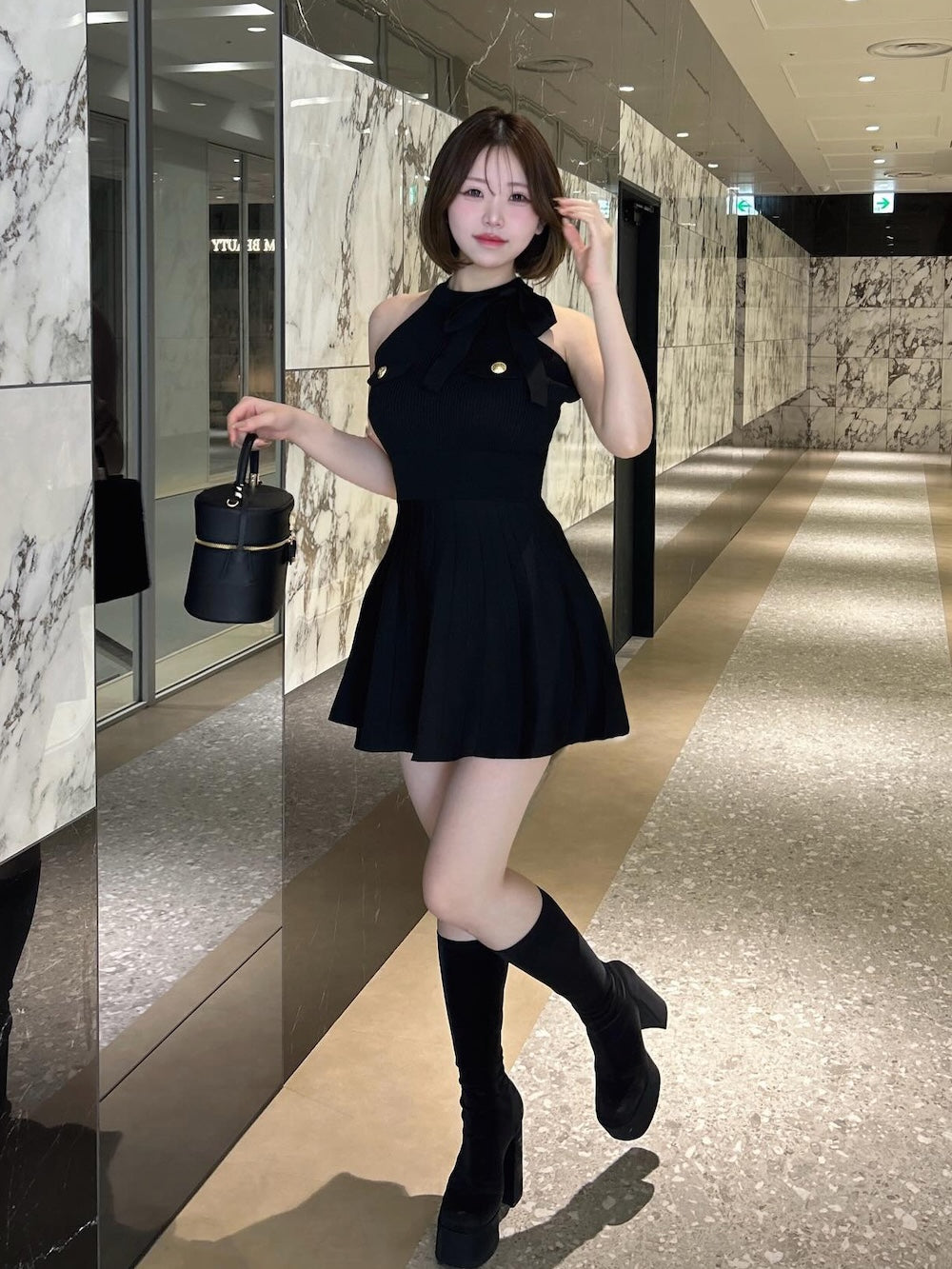 モデル：164cm（着用サイズ：FL　着用カラー：GRY）
