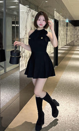 ネックリボンプリーツニットミニワンピース – Darich