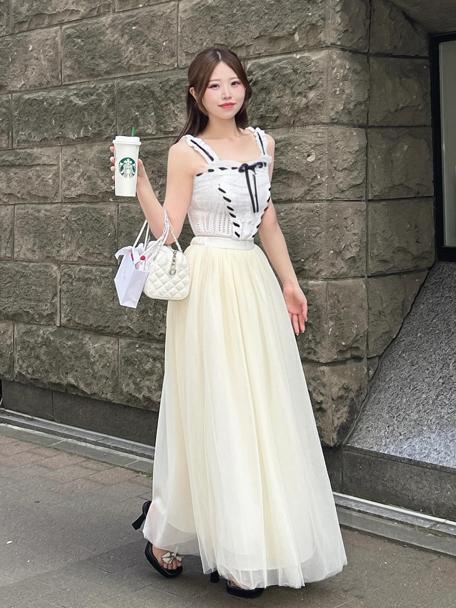 モデル：164cm（着用サイズ：FREE　着用カラー：IVO）
