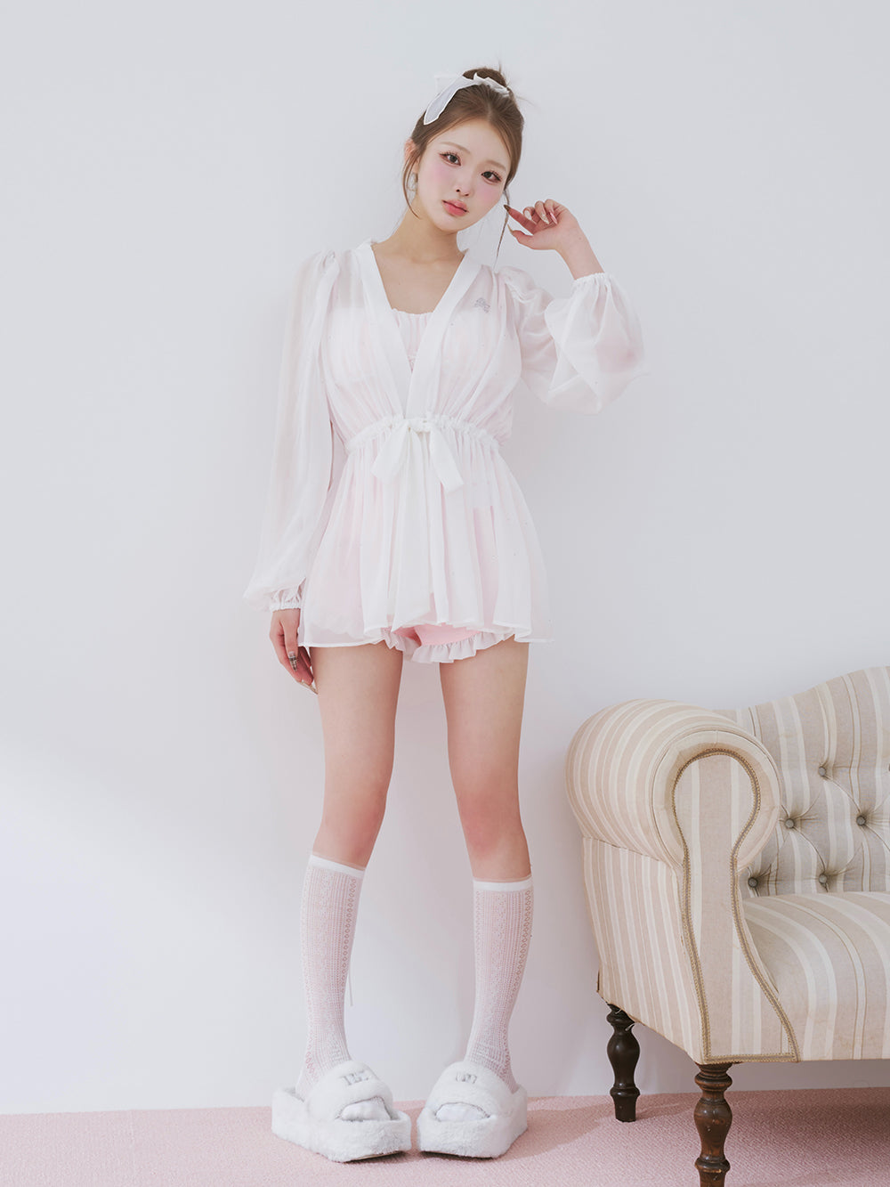 モデル：163cm（着用サイズ：FREE　着用カラー：PNK）
