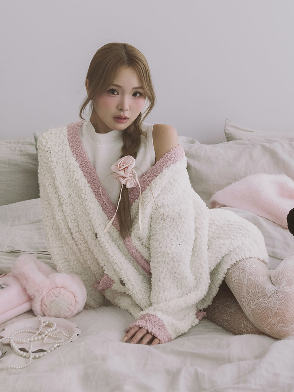 モデル：163cm（着用サイズ：FREE　着用カラー：IVO）