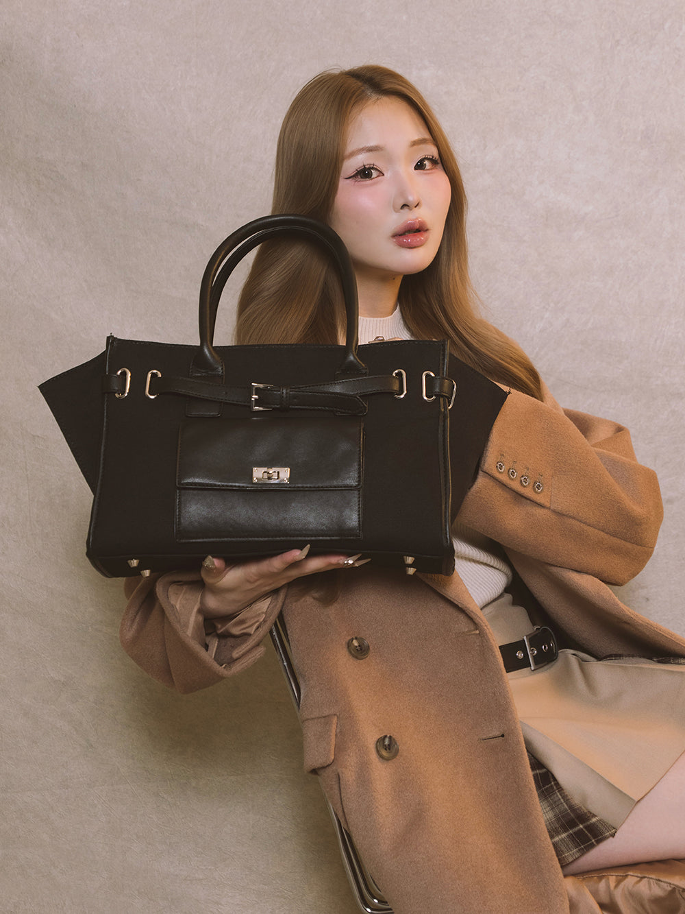 サイズ：FREE　カラー：BLK