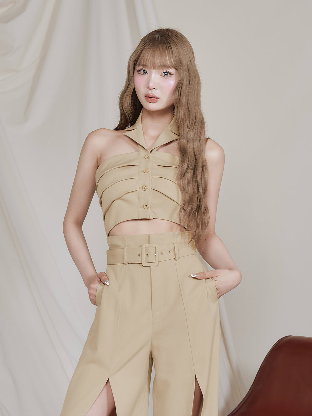 モデル：163cm（着用サイズ：FREE　着用カラー：BEG）
