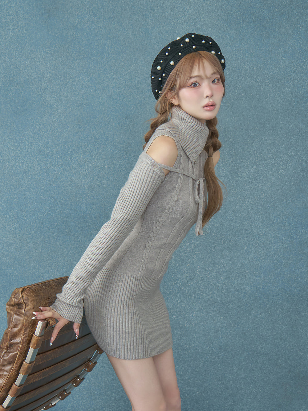 モデル：163cm（着用サイズ：FREE　着用カラー：GRY）