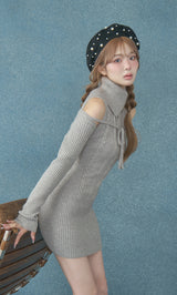 モデル：163cm（着用サイズ：FREE　着用カラー：GRY）