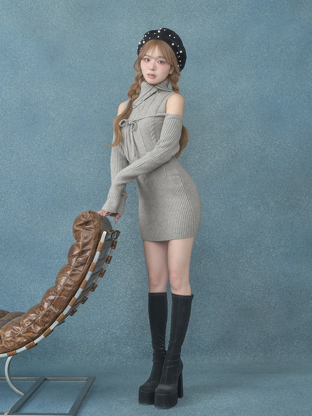 モデル：163cm（着用サイズ：FREE　着用カラー：GRY）