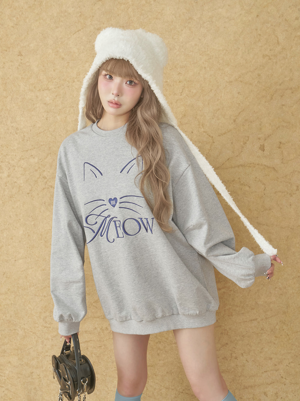 MEOWルーズスウェットプルオーバー