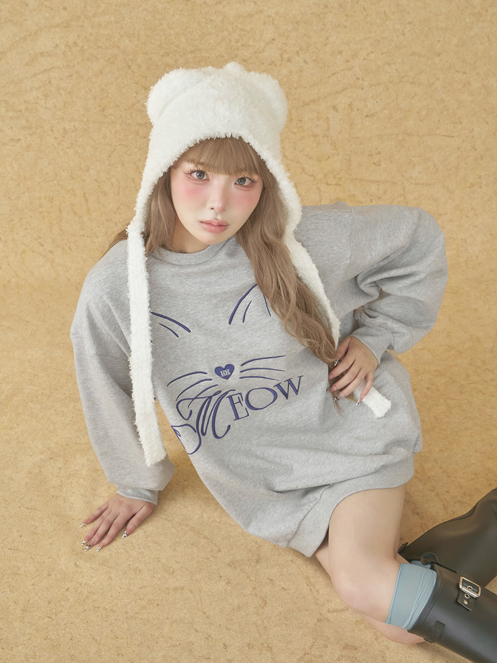 モデル：163cm（着用サイズ：FREE　着用カラー：GRY）