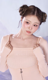 モデル：163cm（着用サイズ：FREE　着用カラー：PNK）