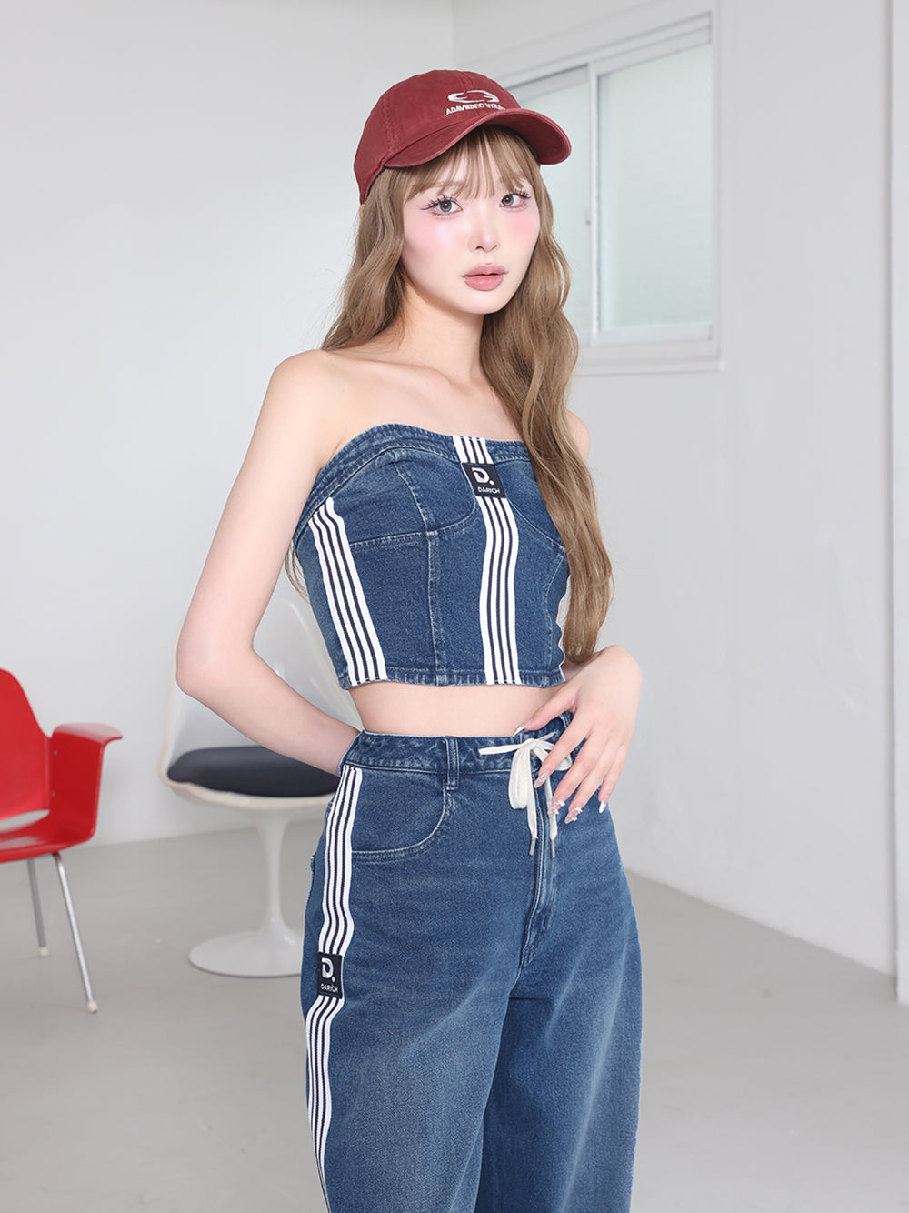 モデル：163cm（着用サイズ：FREE　着用カラー：BLU）