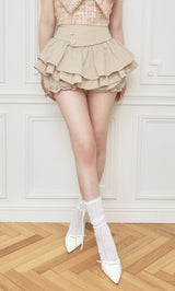 モデル：163cm（着用サイズ：FREE　着用カラー：BEG）