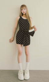 モデル：163cm（着用サイズ：FREE　着用カラー：BLK）