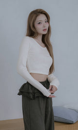 モデル：163cm（着用サイズ：FREE　着用カラー：IVO）