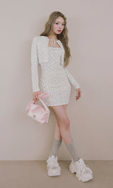 モデル：163cm（着用サイズ：FREE　着用カラー：WHT）